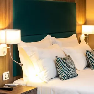 https://aurelia-antica-suites-apartments.it-romehotels.com
