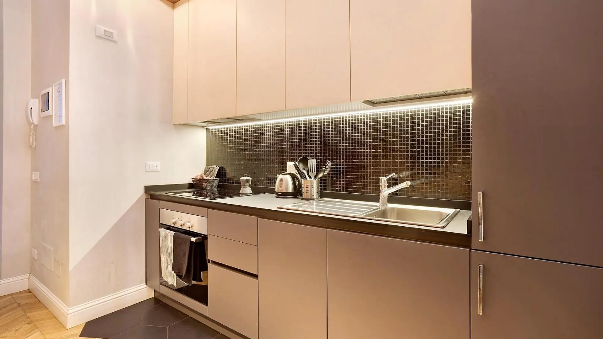 Apartment Ferienwohnung Dezza Loft Mailand