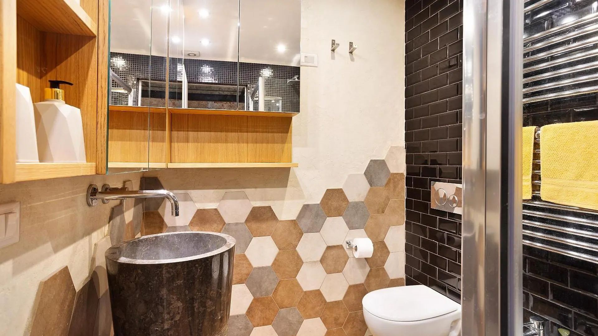 Ferienwohnung Dezza Loft Mailand Apartment
